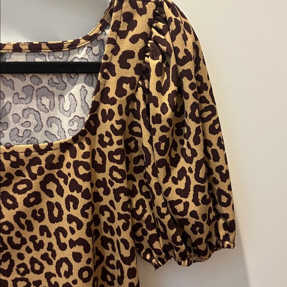 Ann Taylor Brown Leopard Print Blouse Size MP - Picture 3 of 6